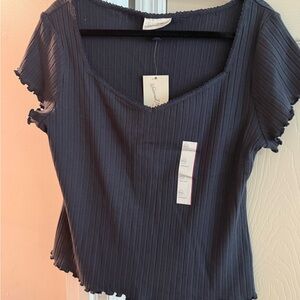 Universal Thread Black Ribbed V-Neck Short Sleeve Top